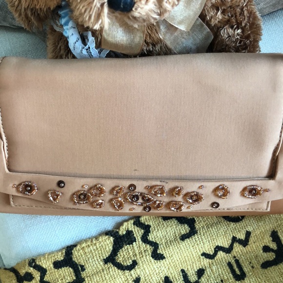 Claudina tan evening bag. Small purse with various beads adorning front flap - Picture 4 of 6